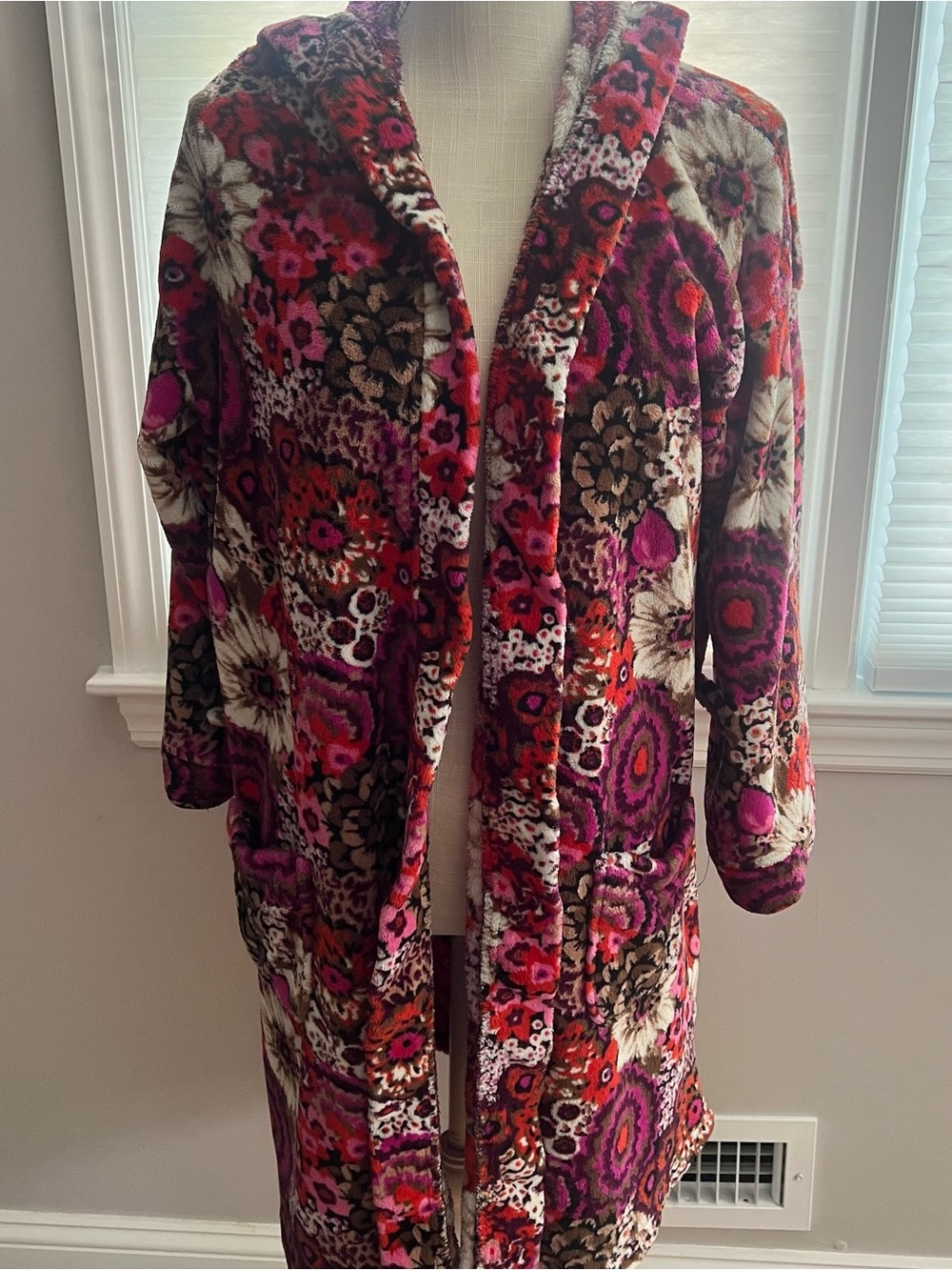 Vera Bradley Floral Bathrobe
